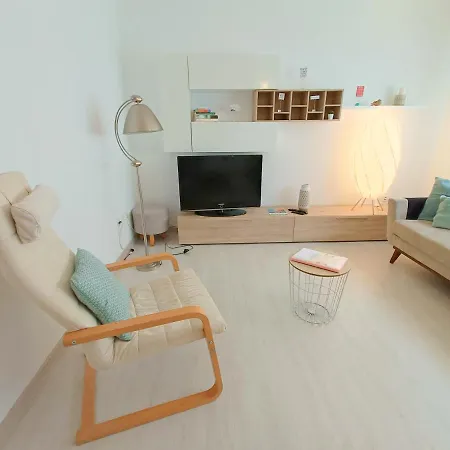 T3 Flat - Apartment *