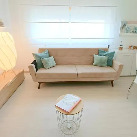 T3 Flat - アパート